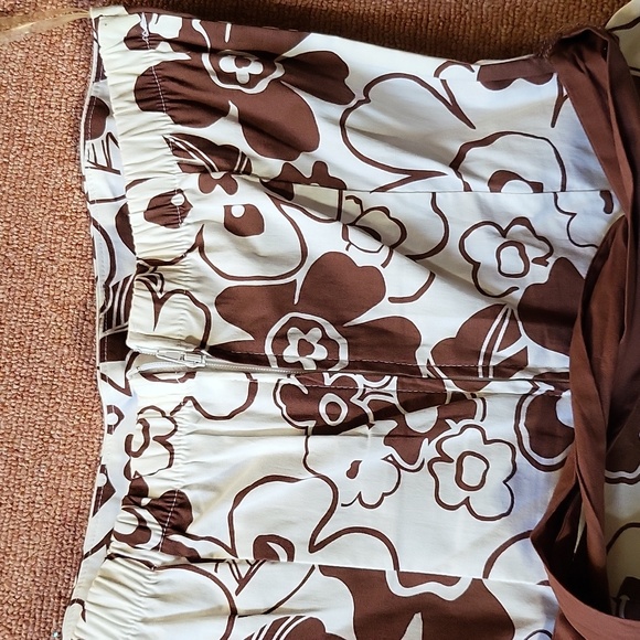 Dress - Picture 3 of 4